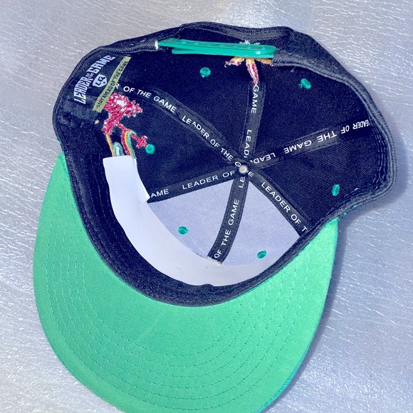 2 / Bob Marley / Snapback hats. Leader of the Game. Brand new without tags. - Picture 4 of 10